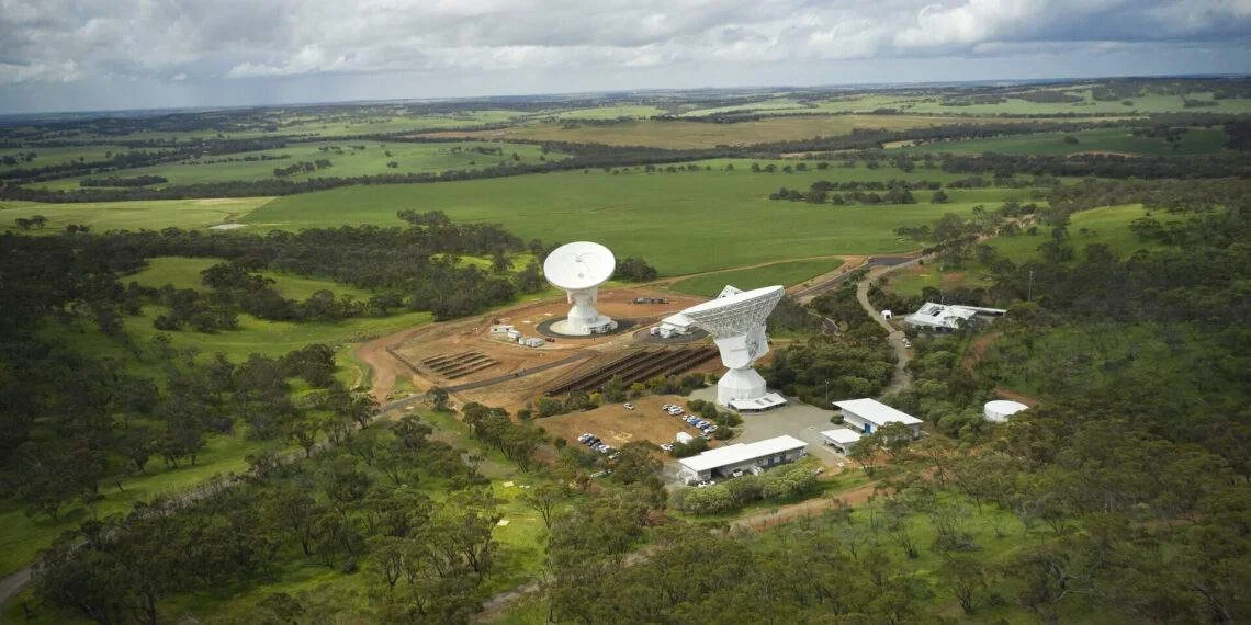 "ESA" dərin kosmosla əlaqə üçün Avstraliyada yeni 35 metrlik "DSA 4" antenasını işə salıb