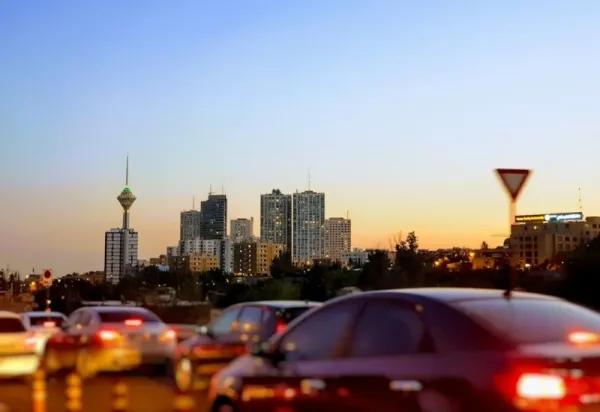 İranda internetin kəsilməsi 1000 saatı ötdü: "Starlink" istifadəçilərinə ölüm cəzası