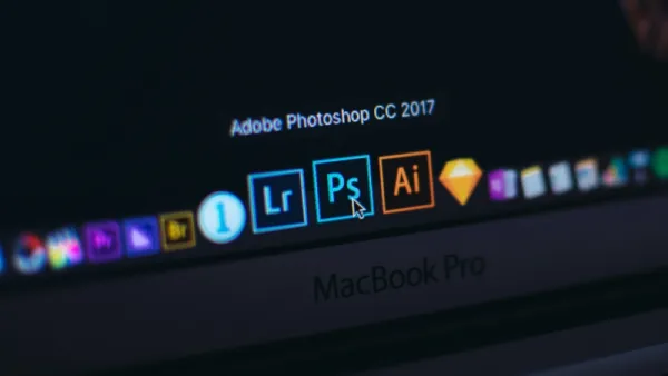 "Adobe" şirkətinin hegemonluğu təhlükədədir: Rəqiblər qiymət siyasəti ilə zərbə endirir