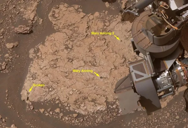 "NASA"-nın "Curiosity" marsoxodu Marsda ən geniş üzvi molekul müxtəlifliyini aşkarlayıb