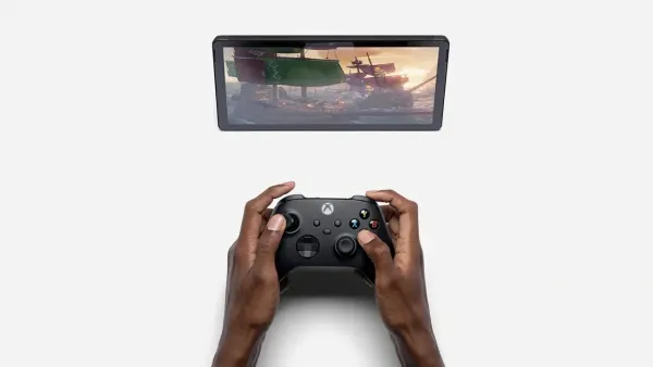 "Microsoft": "Apple" və "Google"a rəqib olacaq "Xbox" mobil mağazası layihəsi ləğv edilməyib