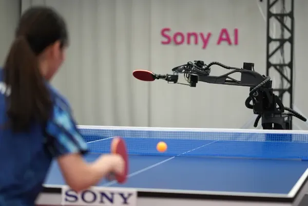"Sony"nin süni intellektlə işləyən "Ace" robotu peşəkar stolüstü tennisçiləri məğlub edib