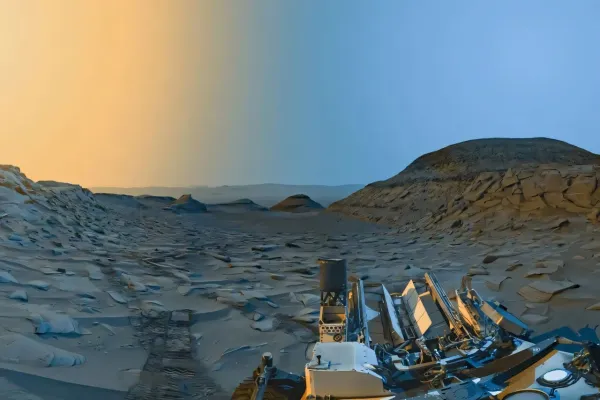 "NASA"-nın "Curiosity" marsoxodu Marsda qədim göl və zəngin metal yataqları aşkar edib