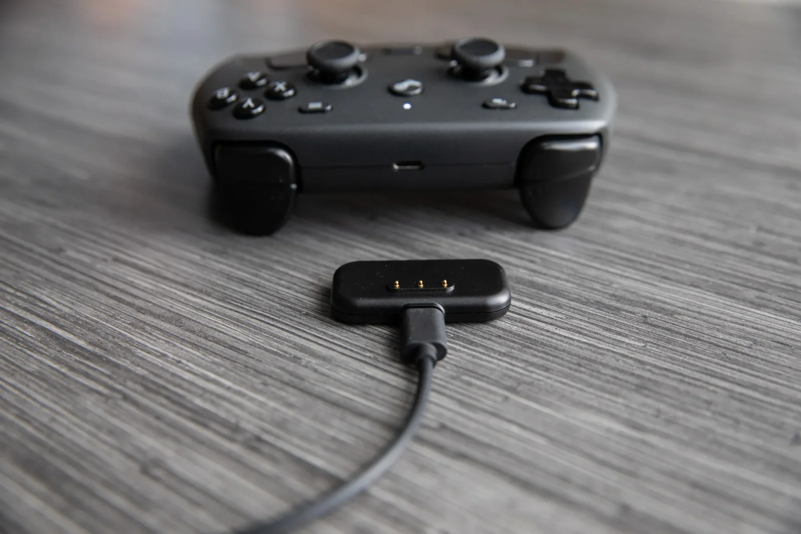 "Valve" şirkəti yeni "Steam Controller" pultunu "Steam Machine" konsolu olmadan satışa çıxarır