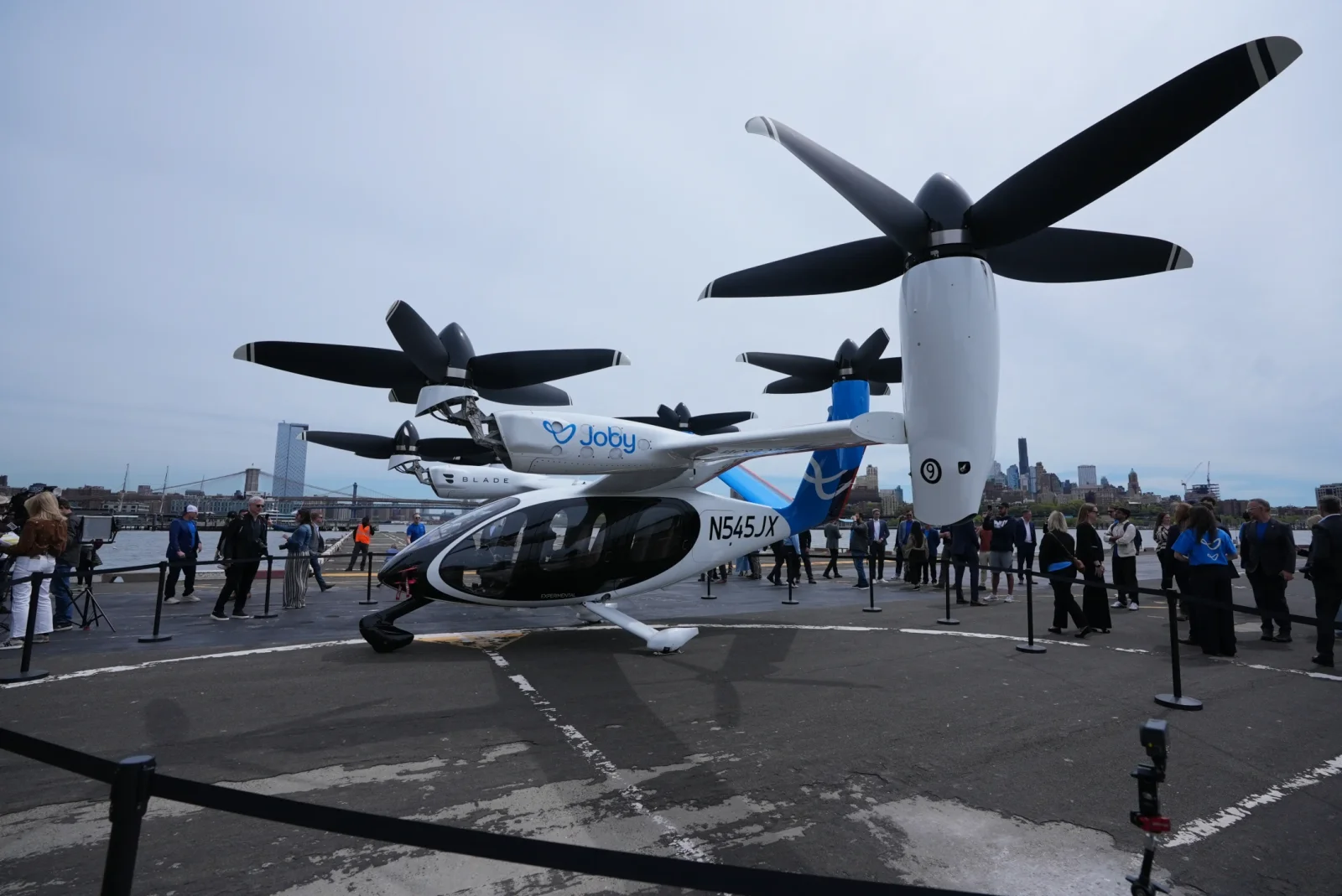 "Joby Aviation" elektrikli hava taksisi Nyu-Yorkda sərnişinsiz sınaq uçuşu həyata keçirdi
