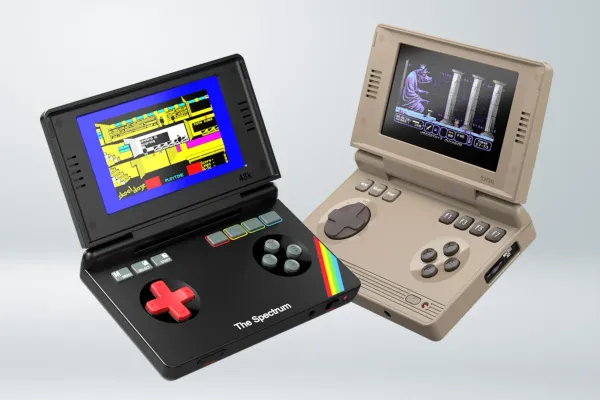 Əfsanəvi "Commodore 64" və "ZX Spectrum" kompüterləri portativ oyun konsolları kimi geri qayıdır
