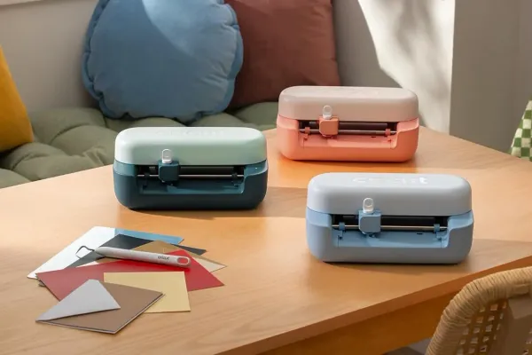 "Cricut Joy 2" cihazı ilə stiker yaratmaq asanlaşır: Yeni başlayanlar üçün endirim