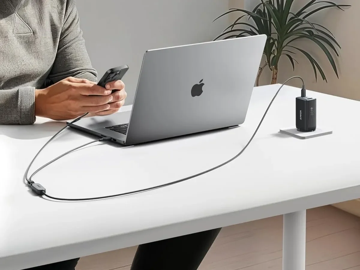 "Anker" və "Native Union" 2-si 1-də USB-C kabelləri endirimli qiymətlərlə təklif olunur