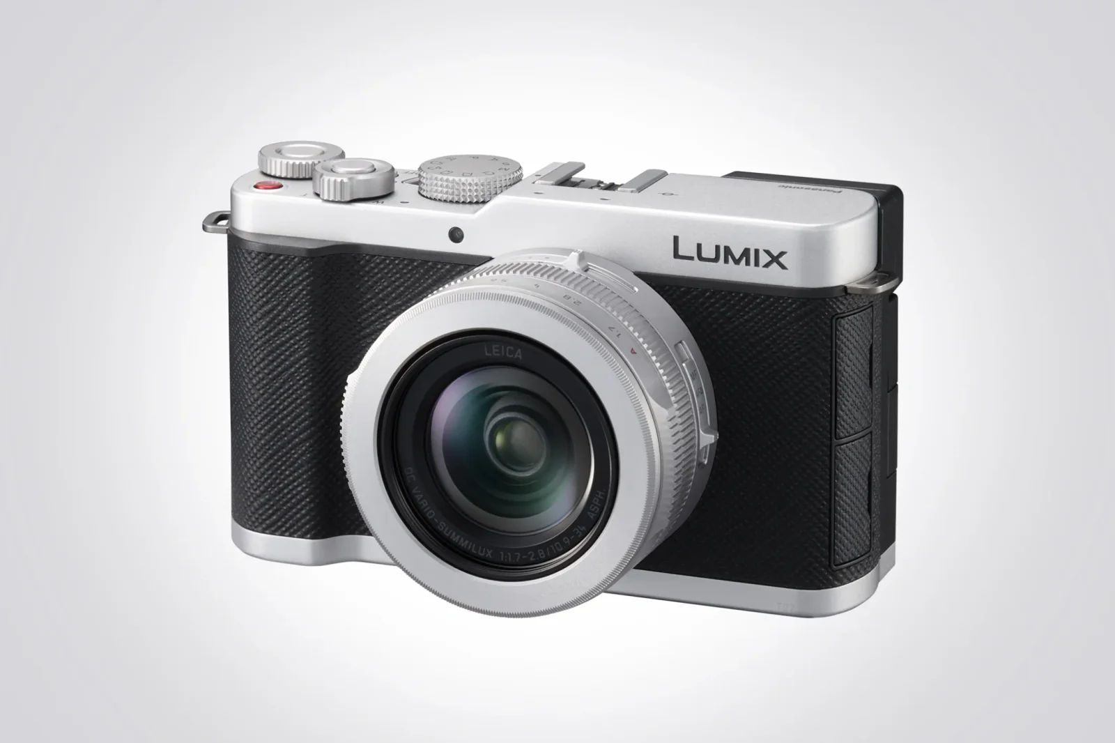 "Panasonic" fotoqraflar üçün yeni kompakt "Lumix L10" kamerasını təqdim etdi