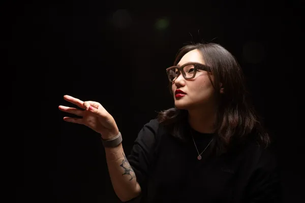 "Meta Ray-Ban Display" eynəklərinə jestlərlə virtual mesaj yazma funksiyası əlavə edilib