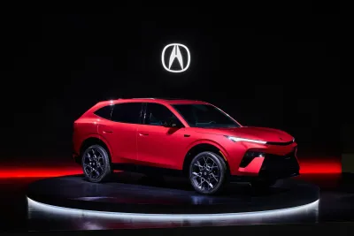 "Honda" elektromobil planlarını dəyişir: Yeni hibrid "Accord" və "Acura RDX" təqdim olundu