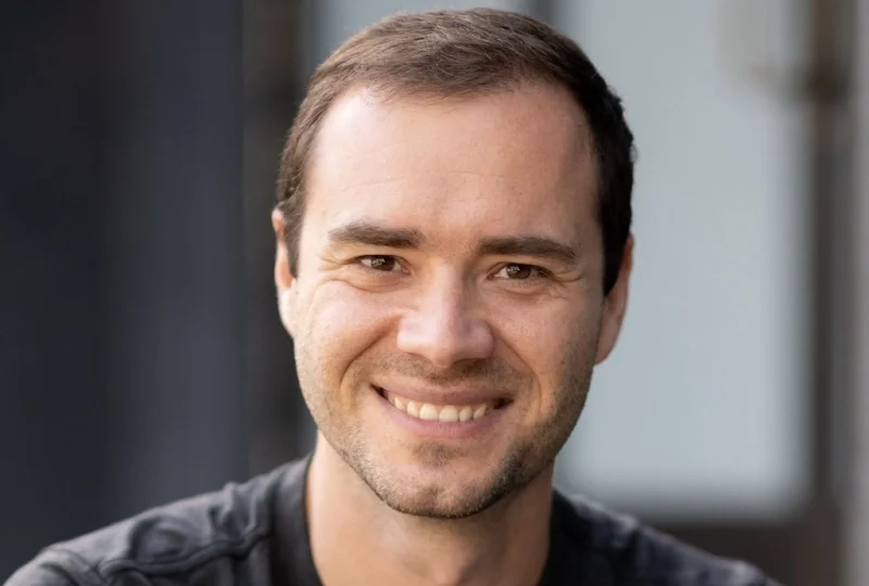 "Anthropic" şirkəti "OpenAI" həmtəsisçisi Andrey Karpatini "Claude" modelini öyrətmək üçün cəlb etdi