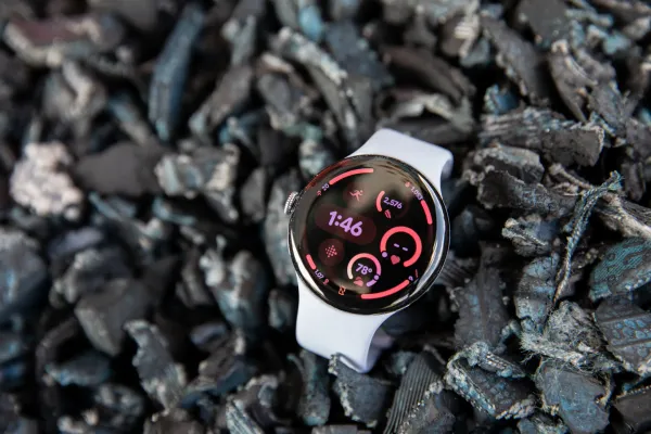 "Google" yeni "Wear OS 7" sistemini təqdim etdi: "Live Updates" və süni intellekt