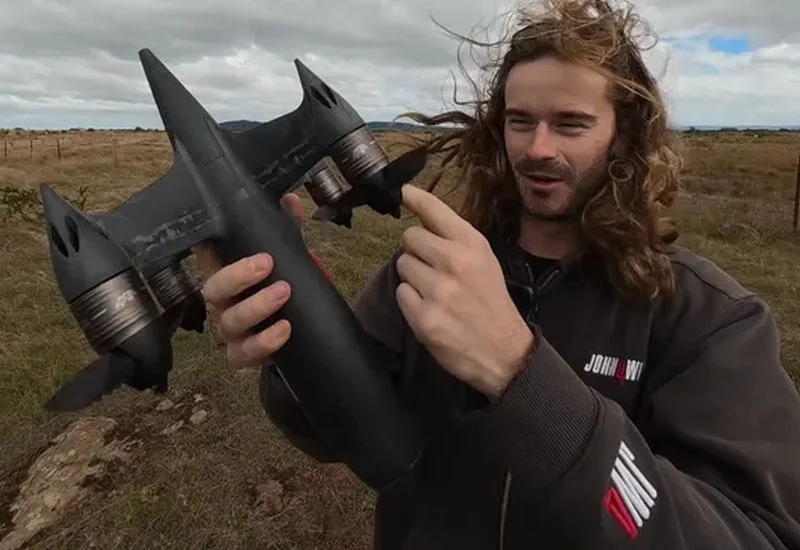 Həvəskarlar dronun sürətini rekord həddə - 733 km/saata çatdırıblar
