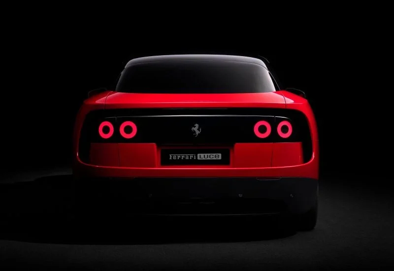 Ferrari Luce-nin uğursuz debütündən sonra Lamborghini rəhbərindən hibrid qərarı ilə bağlı açıqlama