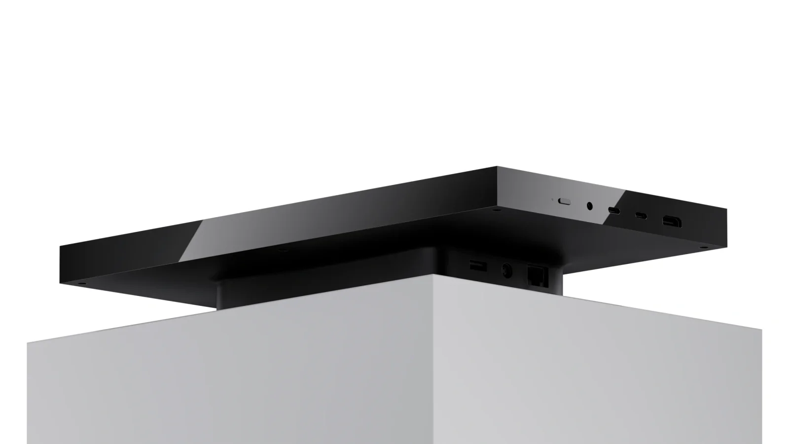 Microsoft tərtibatçılar üçün yeni Surface RTX Spark Dev Box cihazını təqdim edib
