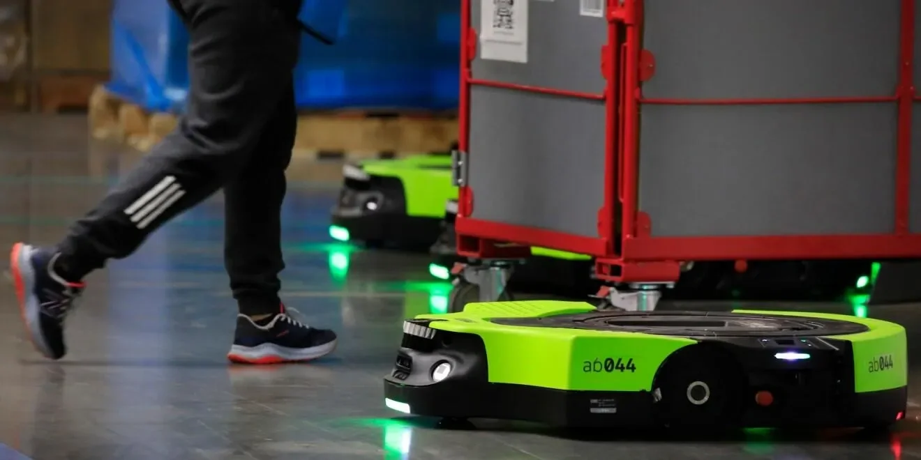 Amazon anbar robotu "Proteus" üçün yeni səsli idarəetmə funksiyasını təqdim etdi