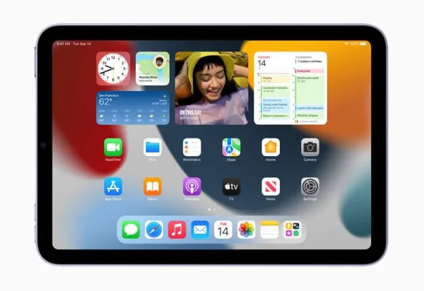 Apple-in ilk qatlana bilən smartfona çevriləcək "iPhone Ultra" modeli haqqında detallar