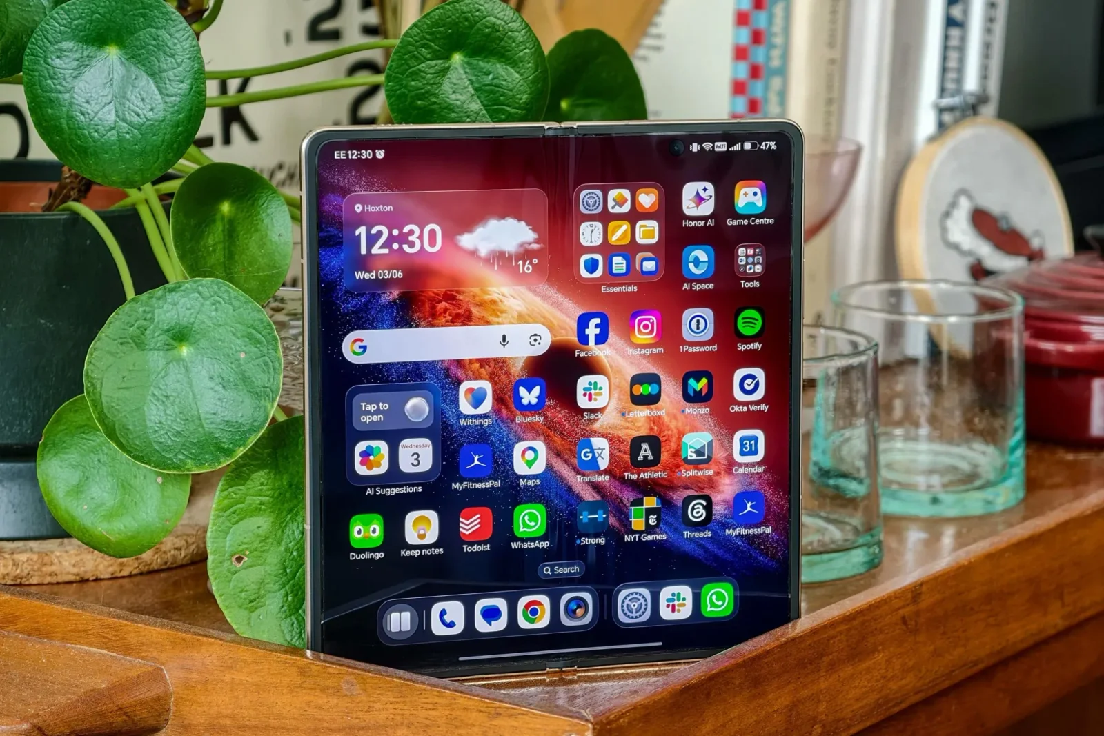 Honor Magic V6: Qatlana bilən smartfonlar bazarında yeni standartlar