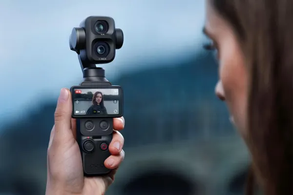 DJI Osmo Pocket 4P və Insta360 Luna Ultra: İki nəhəngin müqayisəsi