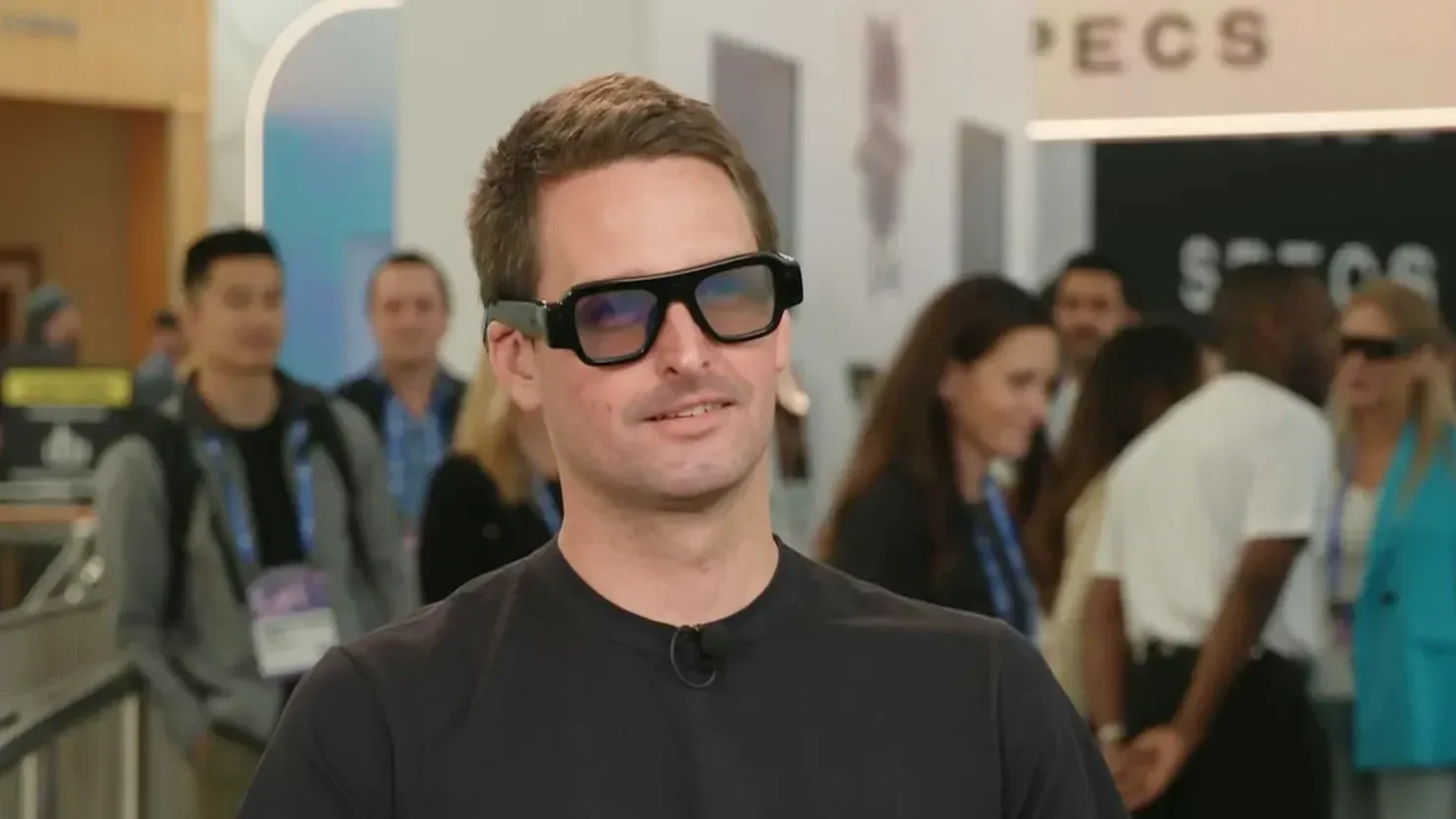Snap-ın 2195 dollarlıq "Specs" eynəkləri: Hər kəs üçün uyğundurmu?