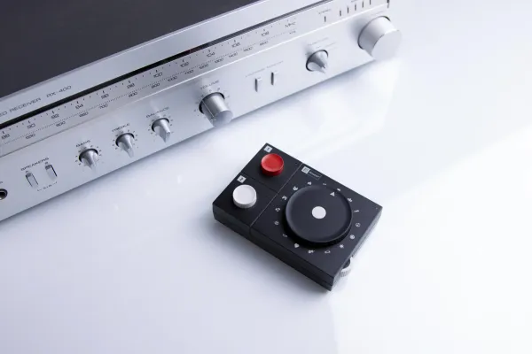 NTS Radio və Atonemo-dan musiqisevərlər üçün yeni hi-fi cihazı