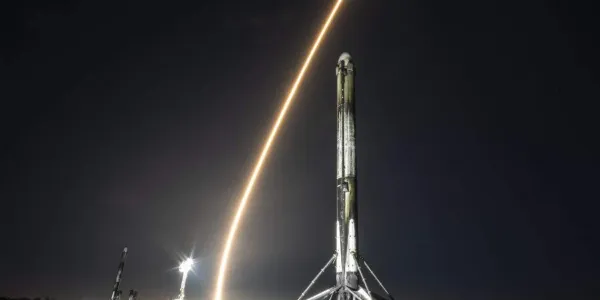 SpaceX proqramı: Kiçik peyk daşınmaları 2028-ci ilədək niyə dayandırıldı?