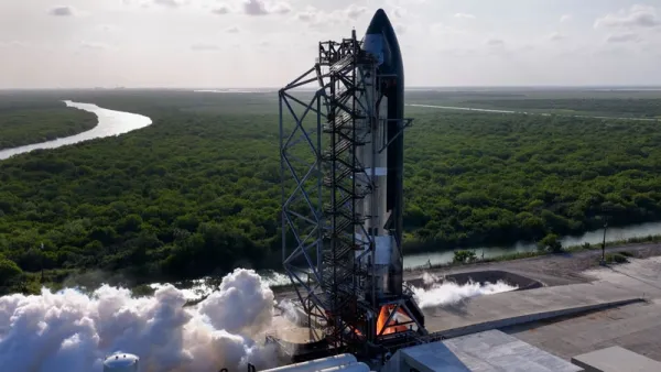 SpaceX "Starship V3" kosmik gəmisinin mühərriklərini sınaqdan keçirdi