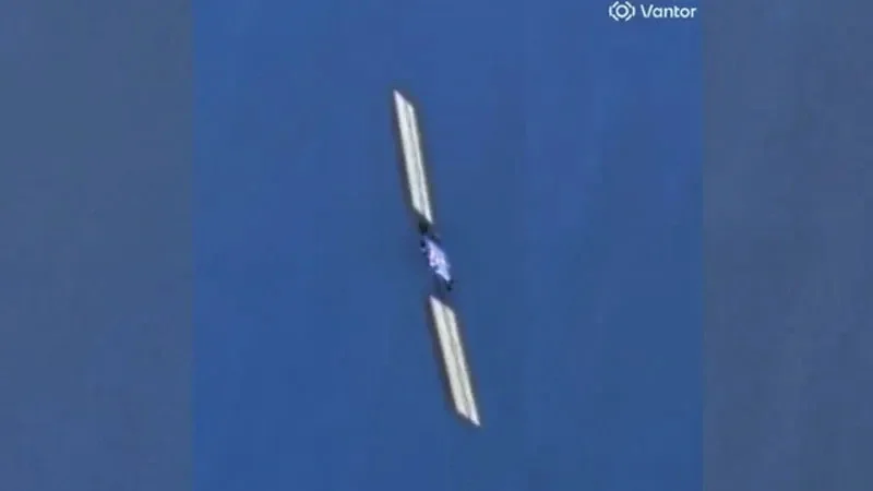 SpaceX son altı ayda 260 "Starlink" peykini atmosferə yönəldərək yandırıb