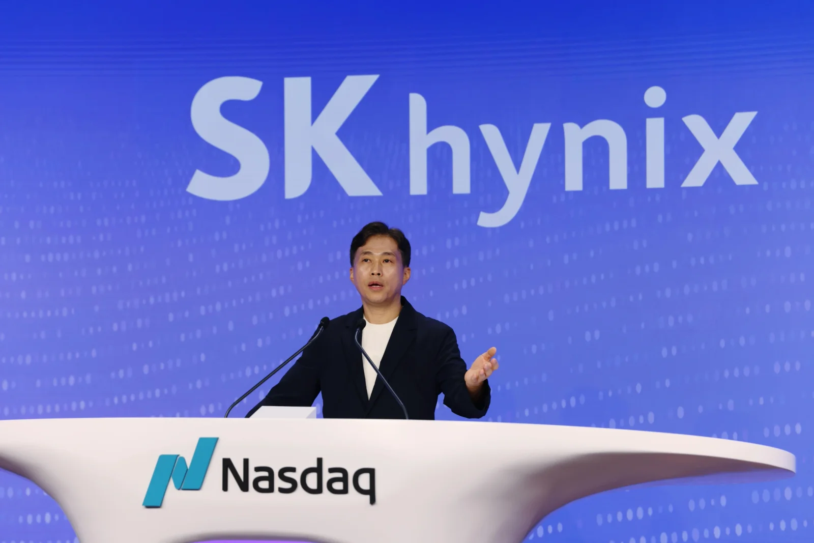Nvidia-nın əsas təchizatçısı "SK Hynix" Wall Street-də tarixi debüt etdi