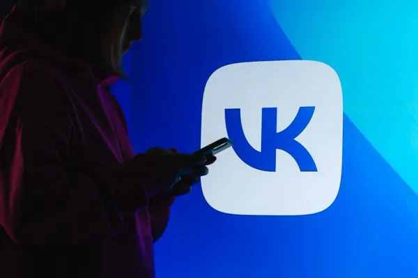 Avropa İttifaqı "VK" şirkəti və "Max" messencerinin tərtibatçısına sanksiya tətbiq etdi