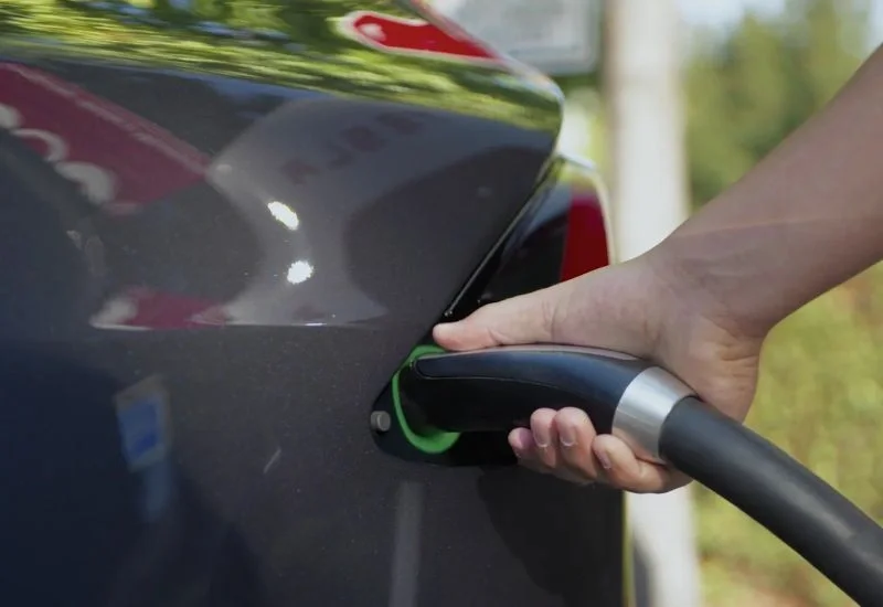 Tesla elektromobillərində ən uzunömürlü batareya: CATL LFP texnologiyası