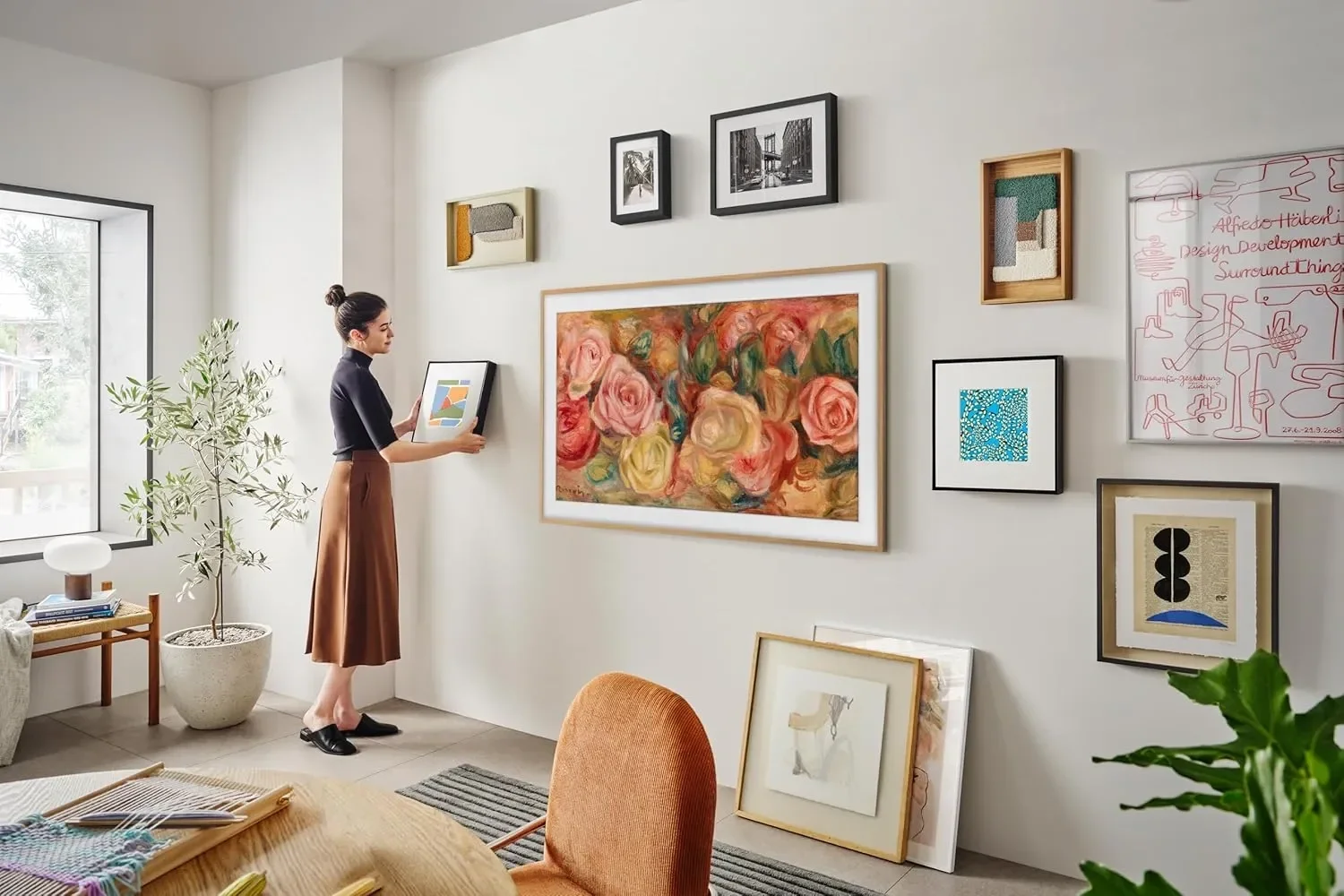 Samsung-un 55 düymlük "The Frame" TV modeli 200 dollar ucuzlaşdı