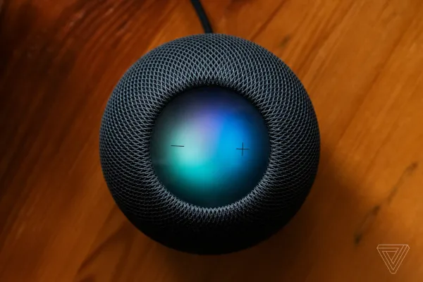 Apple şirkətinin yeni 'HomePad' smart ekranı və ev cihazları haqqında detallar məlum olub