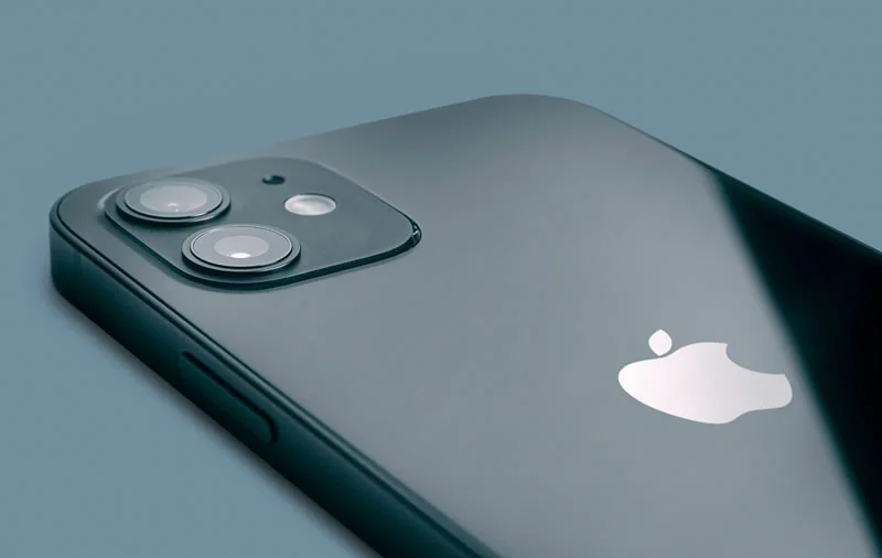Apple kreditlə alınan iPhone-ların funksiyalarının məhdudlaşdırılmayacağını açıqladı