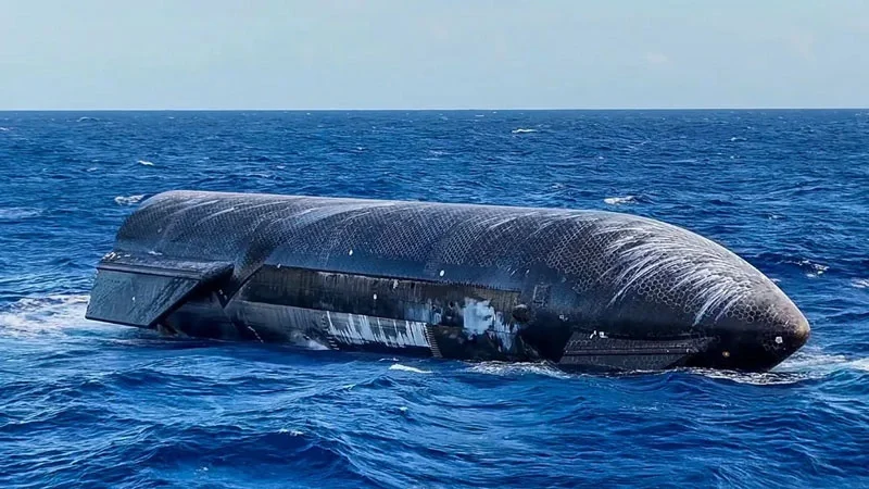 "Starship" gəmisinin Hind okeanında batmaması naviqasiya üçün təhlükə yaradır