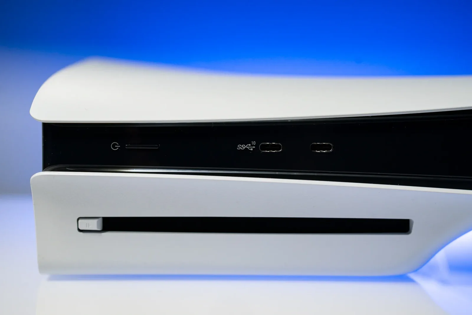 Sony oyun disklərinin istehsalını dayandırmaq qərarından geri çəkilmir