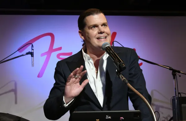 Fender-in CEO-su Bud Cole-un süni intellekt və musiqiçilər haqqında fikirləri tənqid olunub