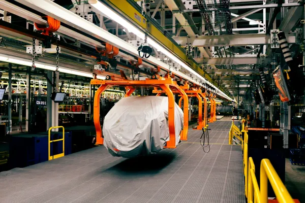 Ford "Fathom" elektromobili: 2 milyard dollarlıq zavod çevrilişi və yeni istehsal