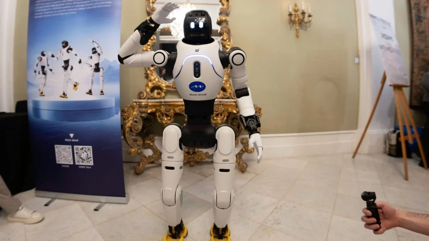 LG və NVIDIA 2027-ci ildə humanoid robot və süni intellekt infrastrukturunu təqdim edir