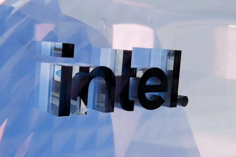 Intel proqnozlaşdırır: Kompüter bazarı bahalı və kütləvi seqmentlərə bölünəcək