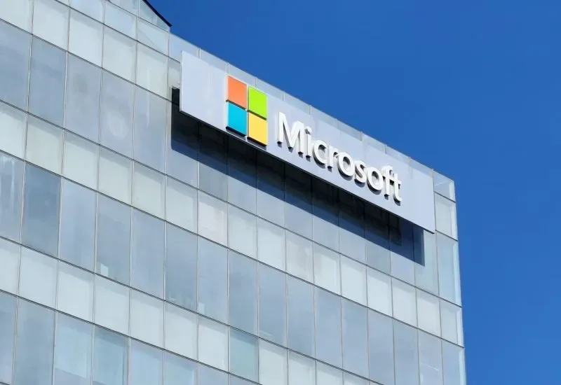 Çin dövlət qurumlarına "Microsoft Windows 10"-dan imtina etmək tapşırılıb