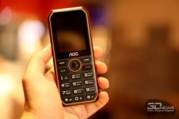 AOC A248: İş və ekstremal şərait üçün yeni düyməli telefon
