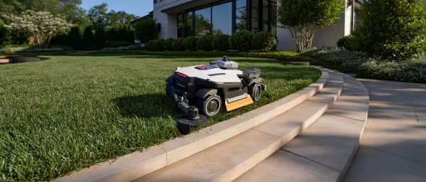 Yeni robot qazonbiçənlər kənar sahələri avtomatik təmizləyəcək