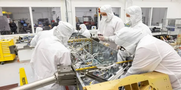 NASA-nın "Dragonfly" missiyası: "Ahmakiq Undae" və Titanın sirləri