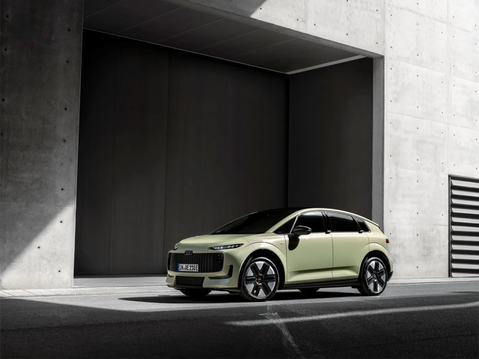 Audi-dən yeni A2 E-tron: Effektivlik və münasib qiymət bir arada