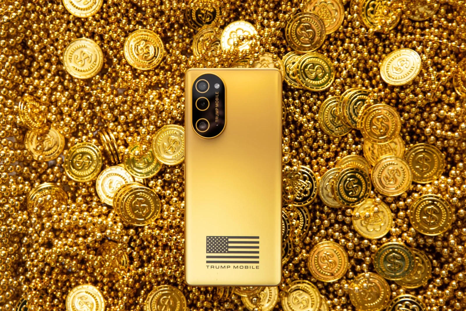 “Trump” telefonu gözlənilmədən 250 dollar bahalaşdı