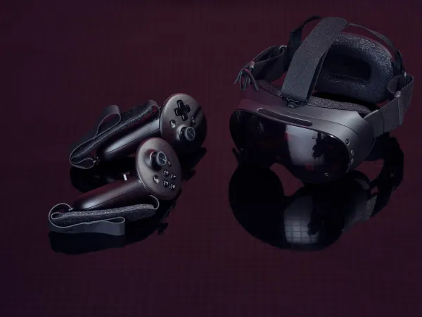 Valve “Steam Frame” VR qulaqlığının yüksək qiymətinin səbəbləri açıqlandı