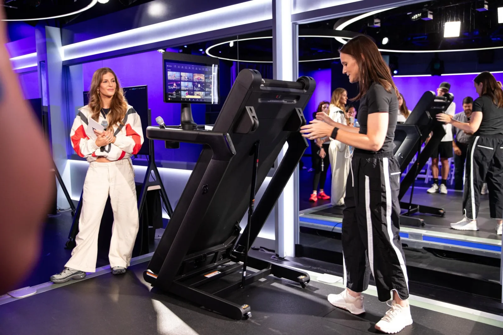 Peloton daha əlçatan və qatlana bilən "Tread Flex" qaçış yolunu satışa çıxarır