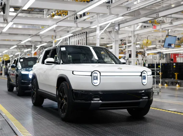 Rivian özünün yeni "R2" modeli ilə iqlim hədəflərini vaxtından əvvəl reallaşdırıb